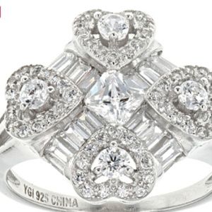 White RING WITH 4 HEARTS 2.81 ctw .925